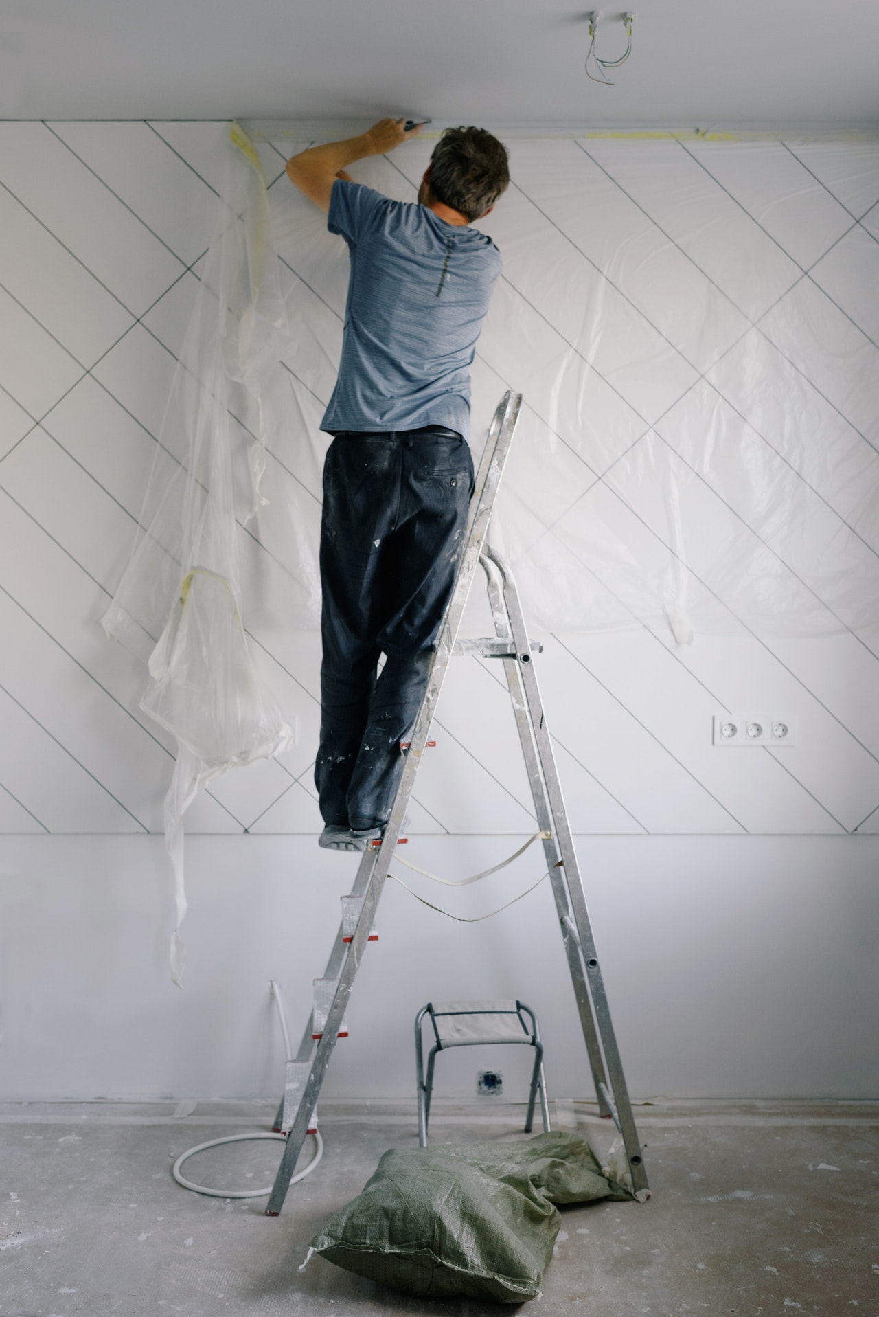 How to Repair Drywall Like a Pro​