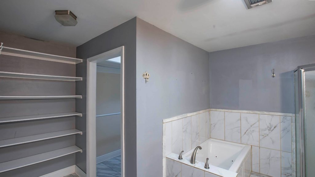 5 Best Drywall Options for Your Bathroom in St Petersburg FL